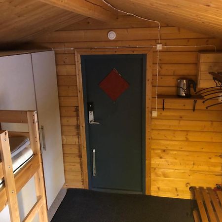 Timber Cottages With Jacuzzi And Sauna Near Lake Vaenern Karlstad Eksteriør bilde